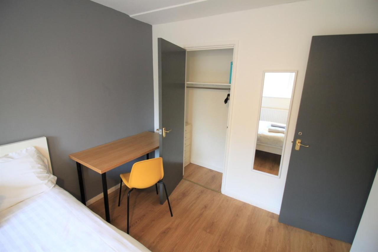 Hamilton House -3 Bed Close To Town, Drive Parking, 2 Toilets Newcastle upon Tyne Exterior foto