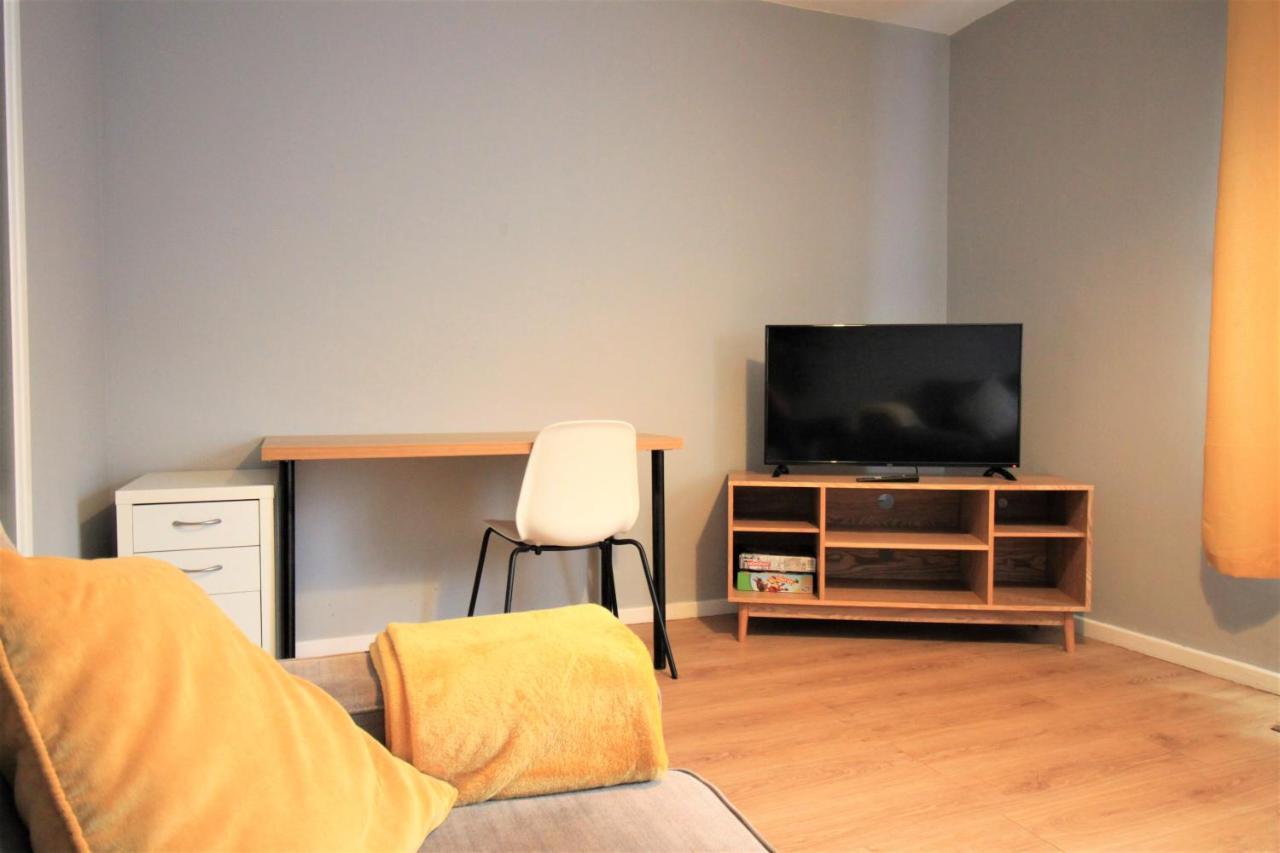 Hamilton House -3 Bed Close To Town, Drive Parking, 2 Toilets Newcastle upon Tyne Exterior foto